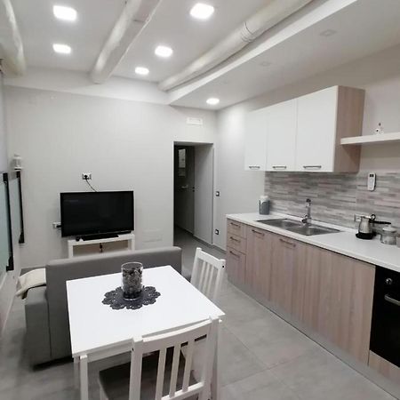 Monica'S House Apartment Naples Exterior photo